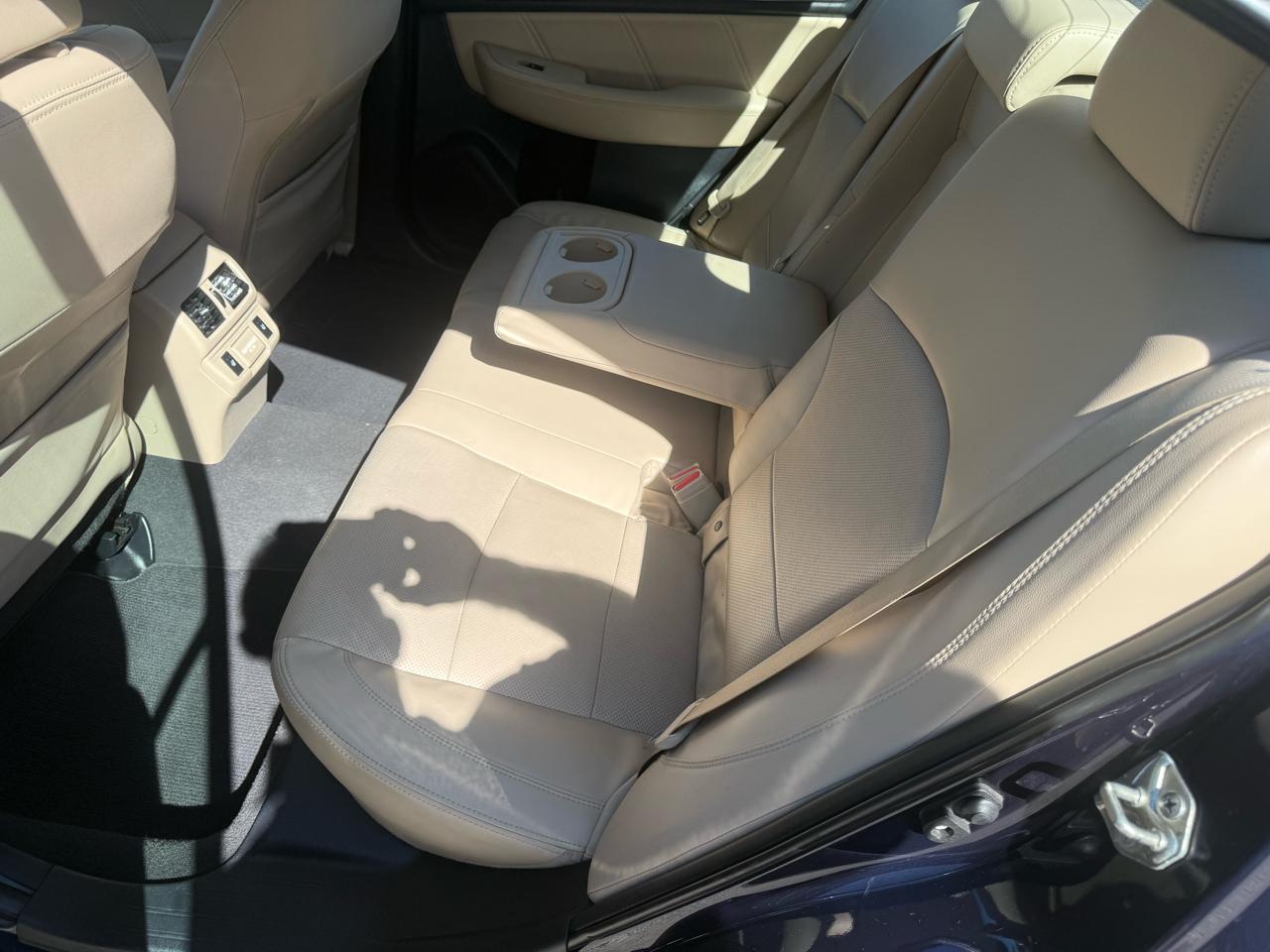 Subaru Legacy  2018