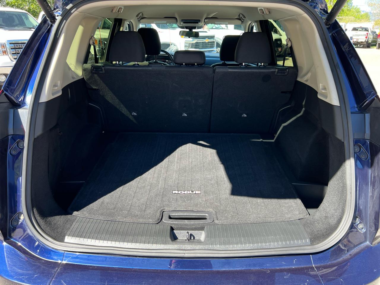 Nissan Rogue  2025