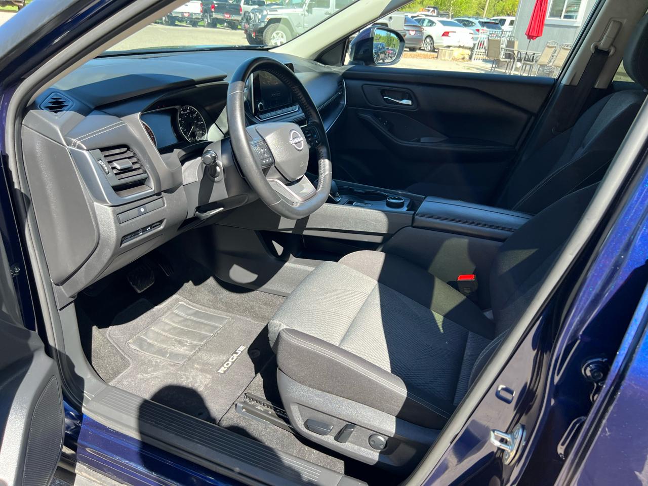 Nissan Rogue  2025