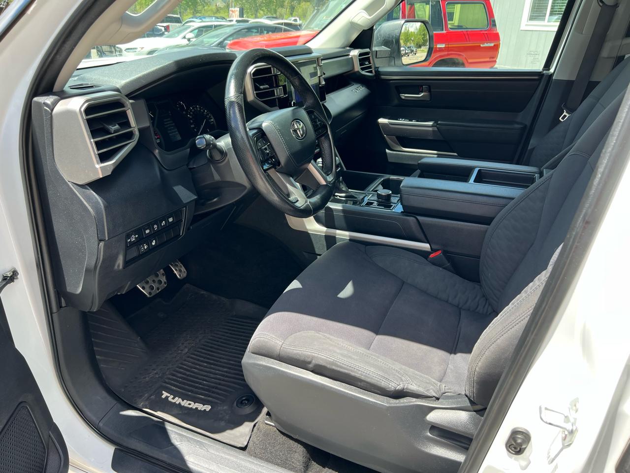 Toyota Tundra 4WD  2022
