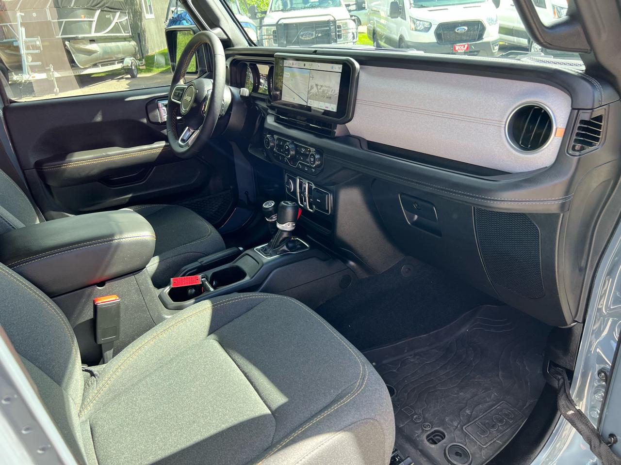 Jeep Wrangler  2024