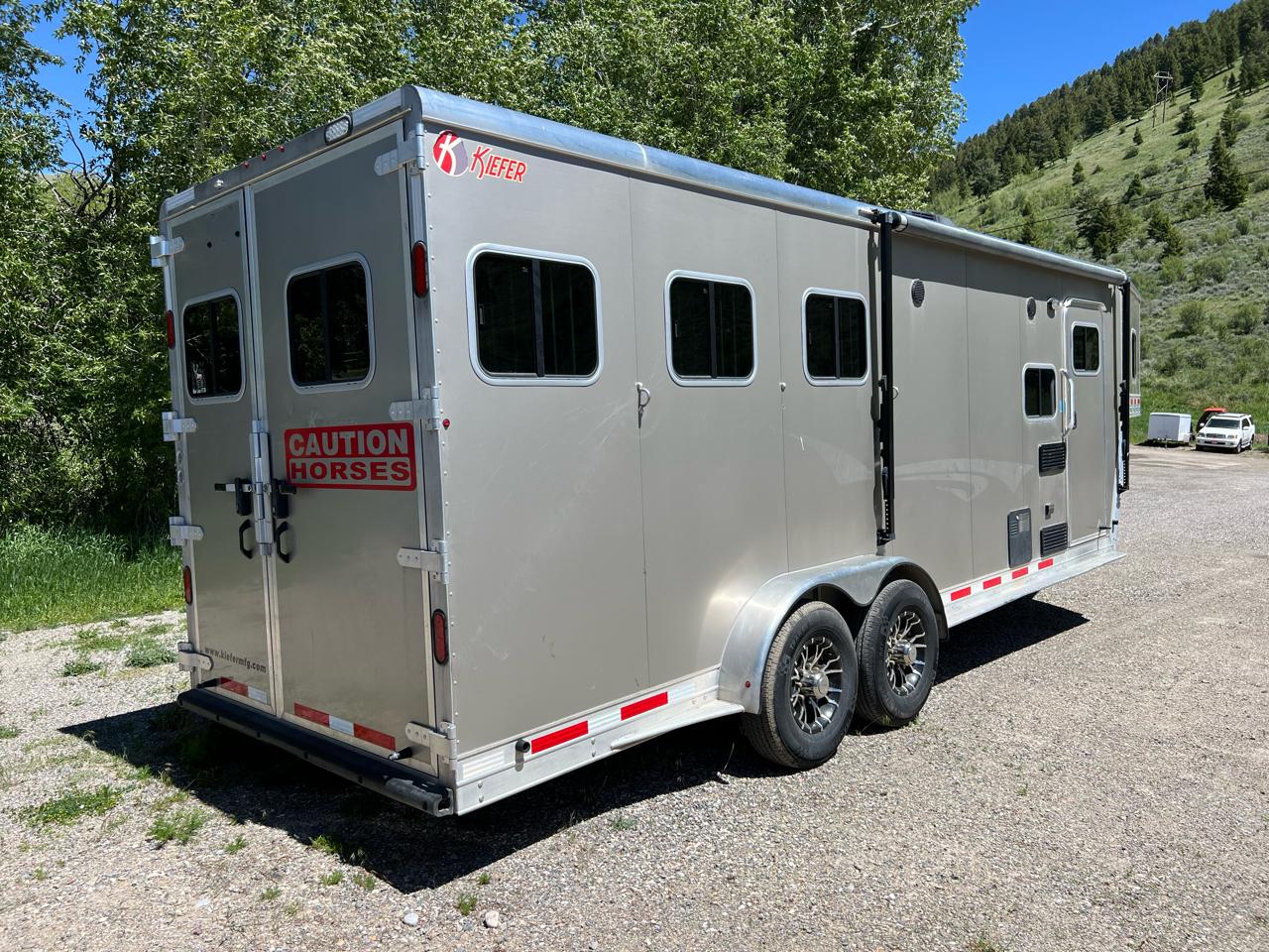 Kiefer Manufacturing 3 Horse GN  2016