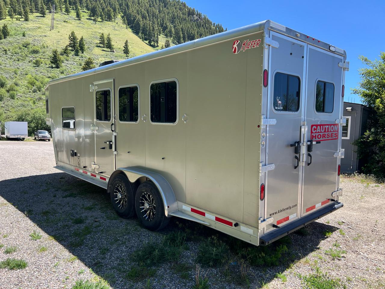 Kiefer Manufacturing 3 Horse GN  2016