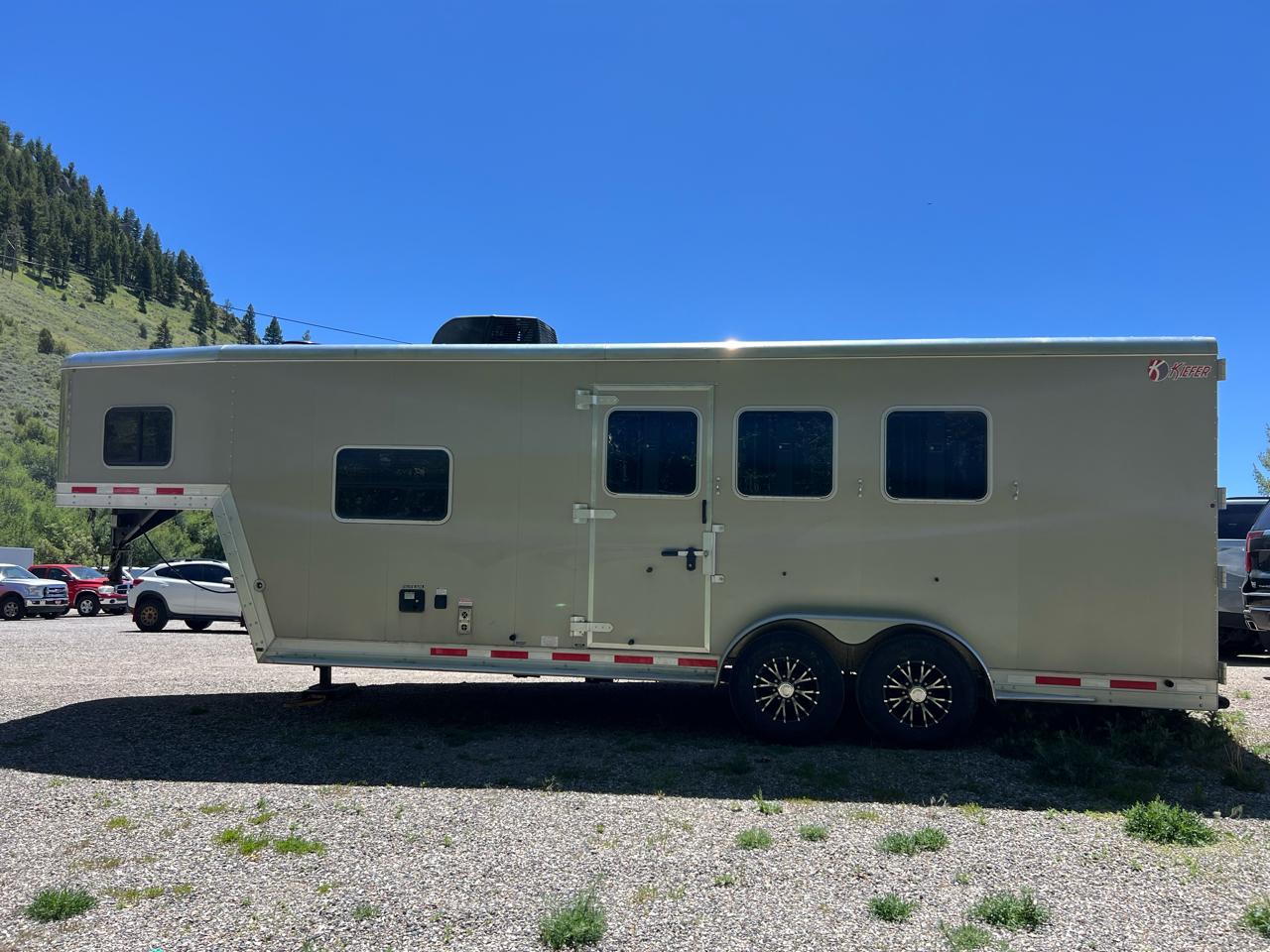 Kiefer Manufacturing 3 Horse GN  2016