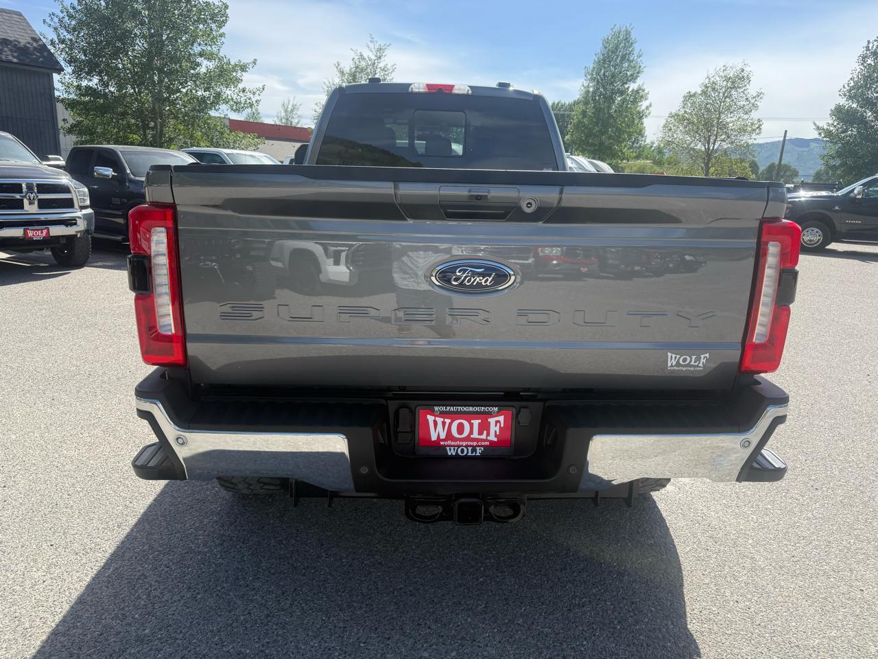 Ford Super Duty F-350 SRW  2024