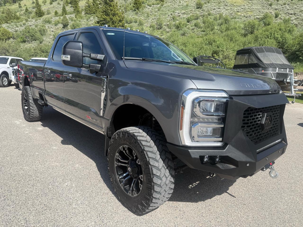 Ford Super Duty F-350 SRW  2024