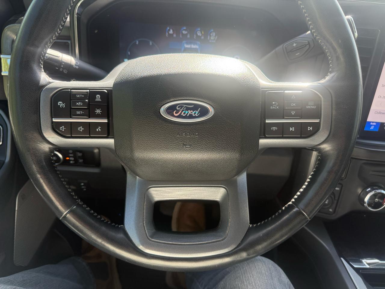 Ford Super Duty F-350 SRW  2024