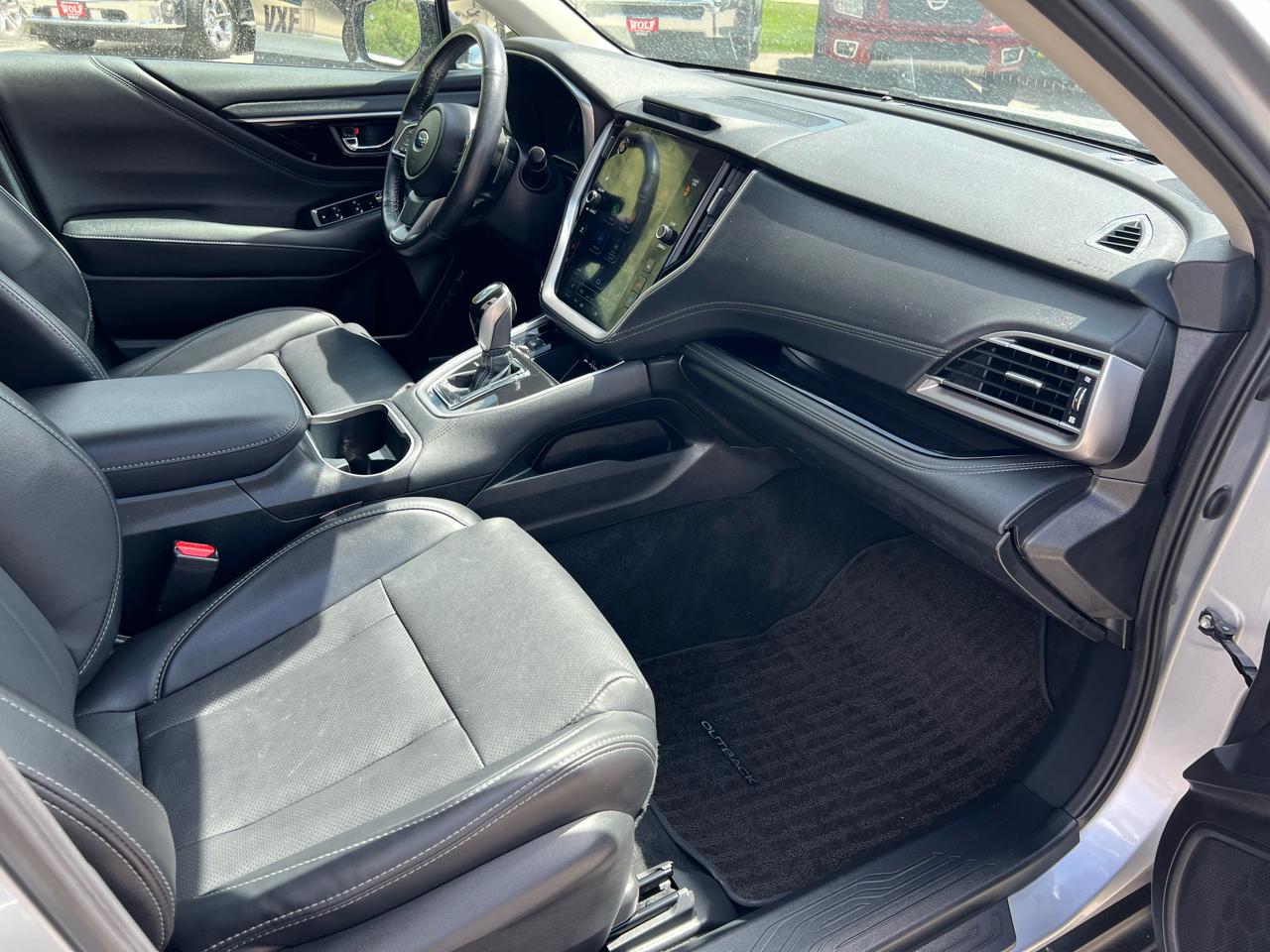 Subaru Outback  2023
