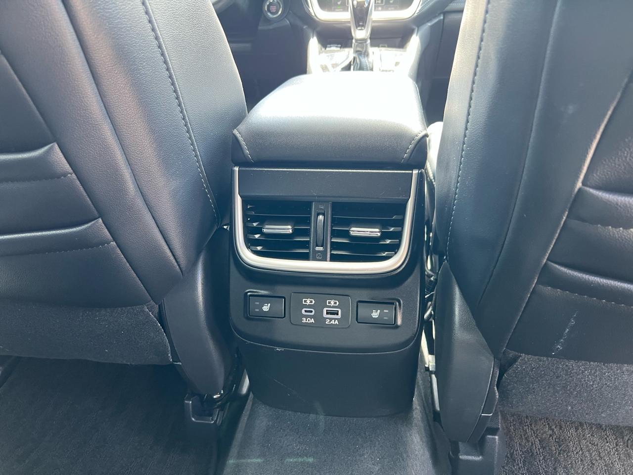 Subaru Outback  2023