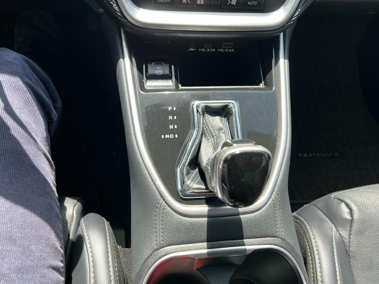 Subaru Outback  2023