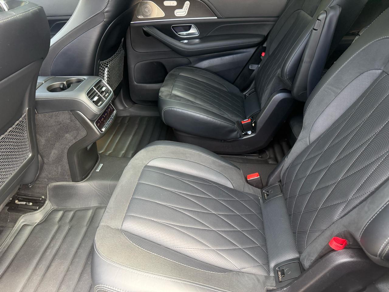 Mercedes-Benz GLS  2021
