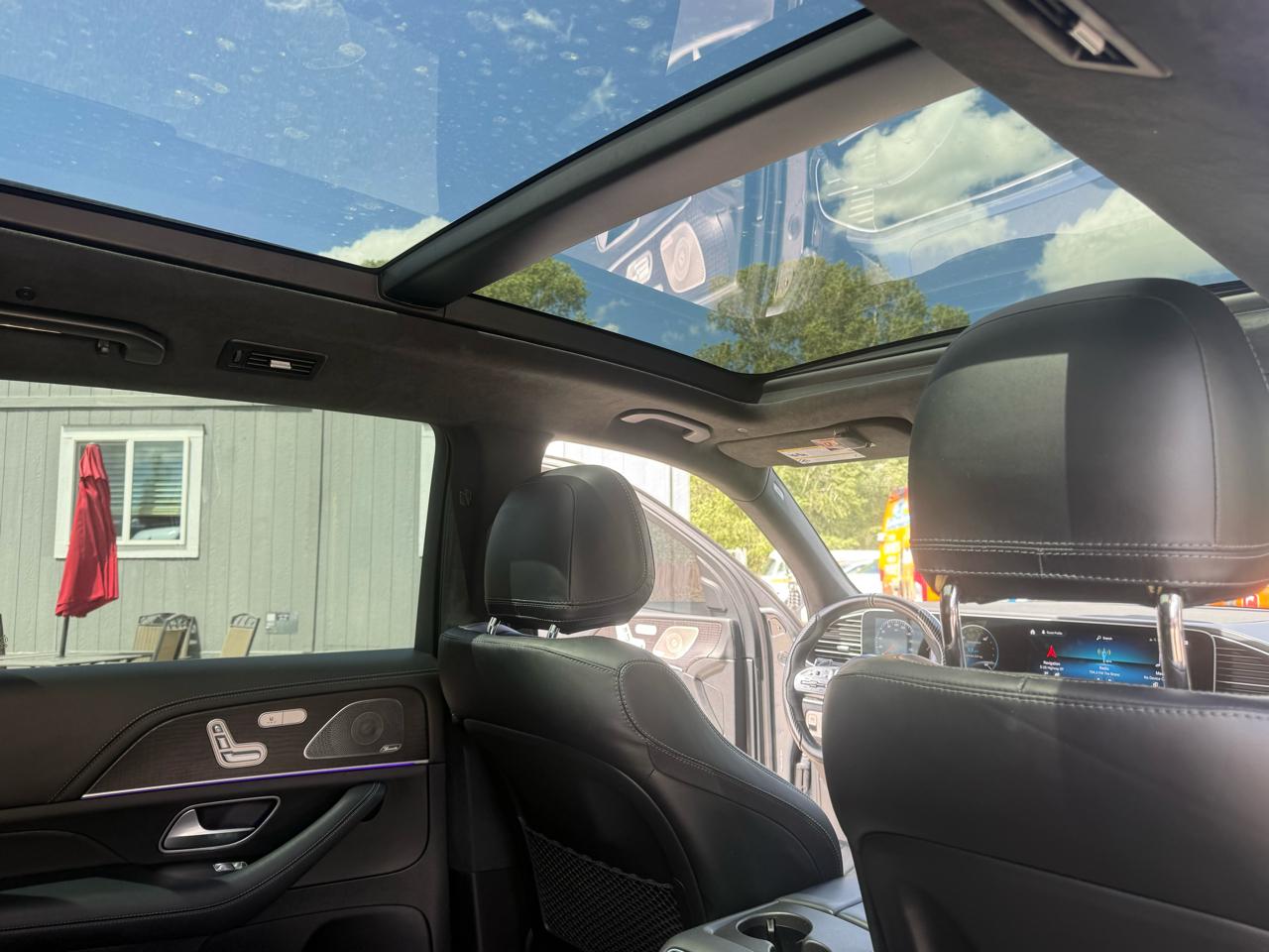 Mercedes-Benz GLS  2021