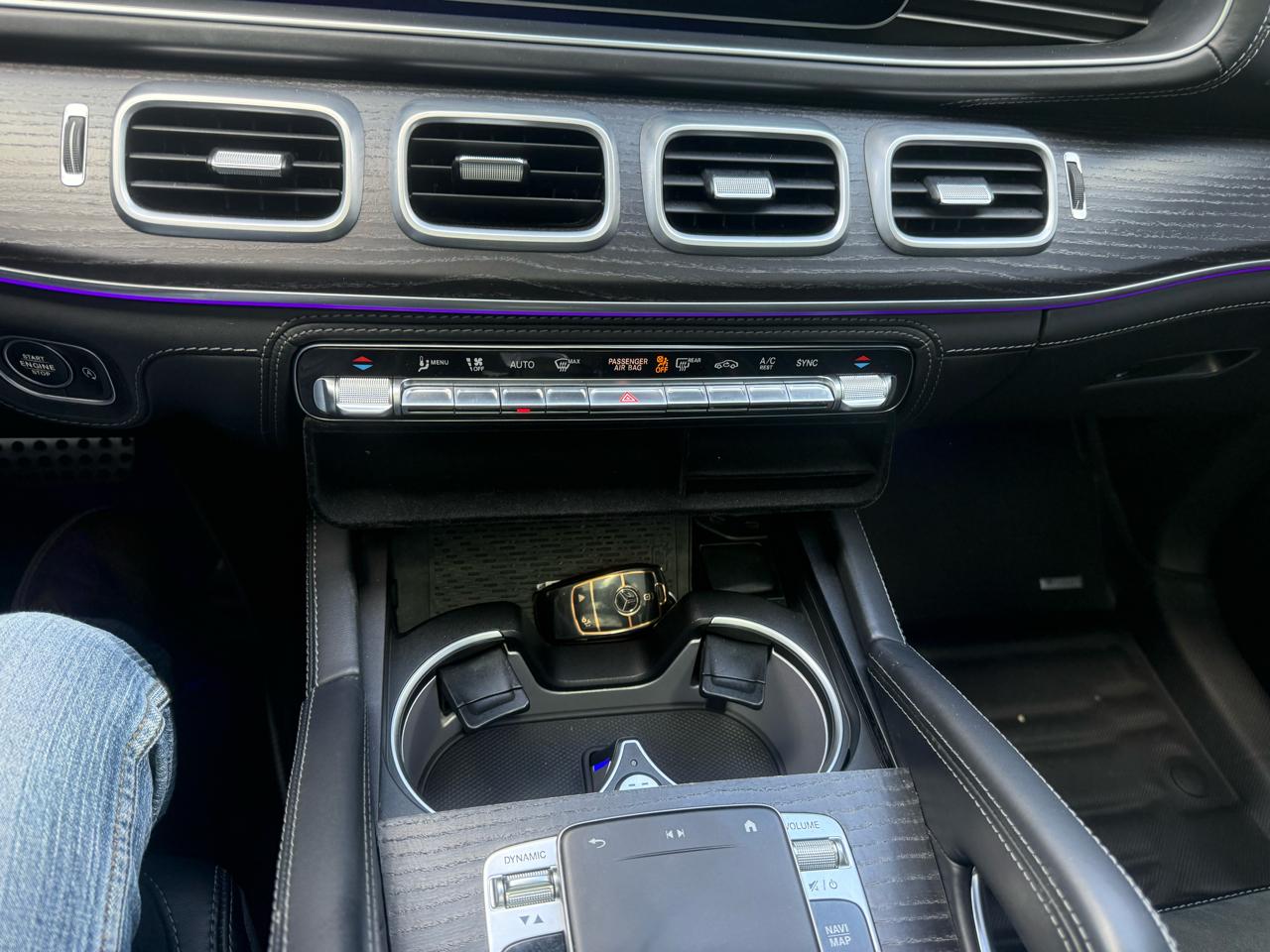 Mercedes-Benz GLS  2021