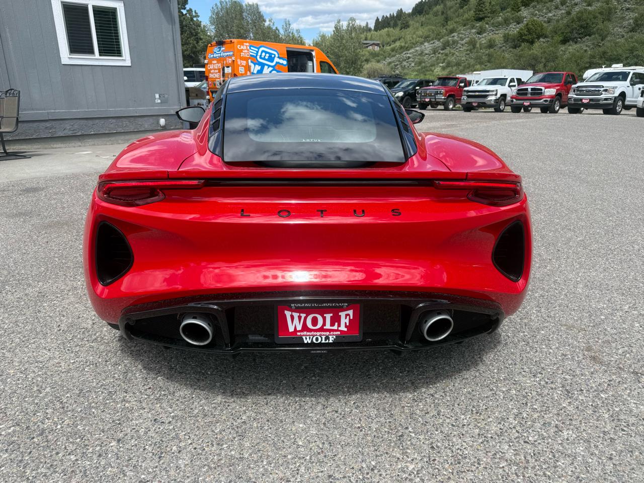 Lotus Emira  2024