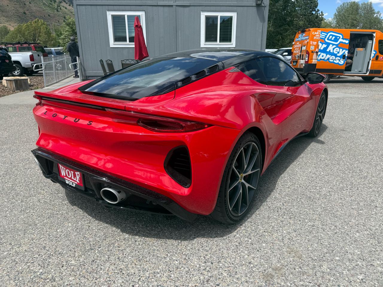 Lotus Emira  2024