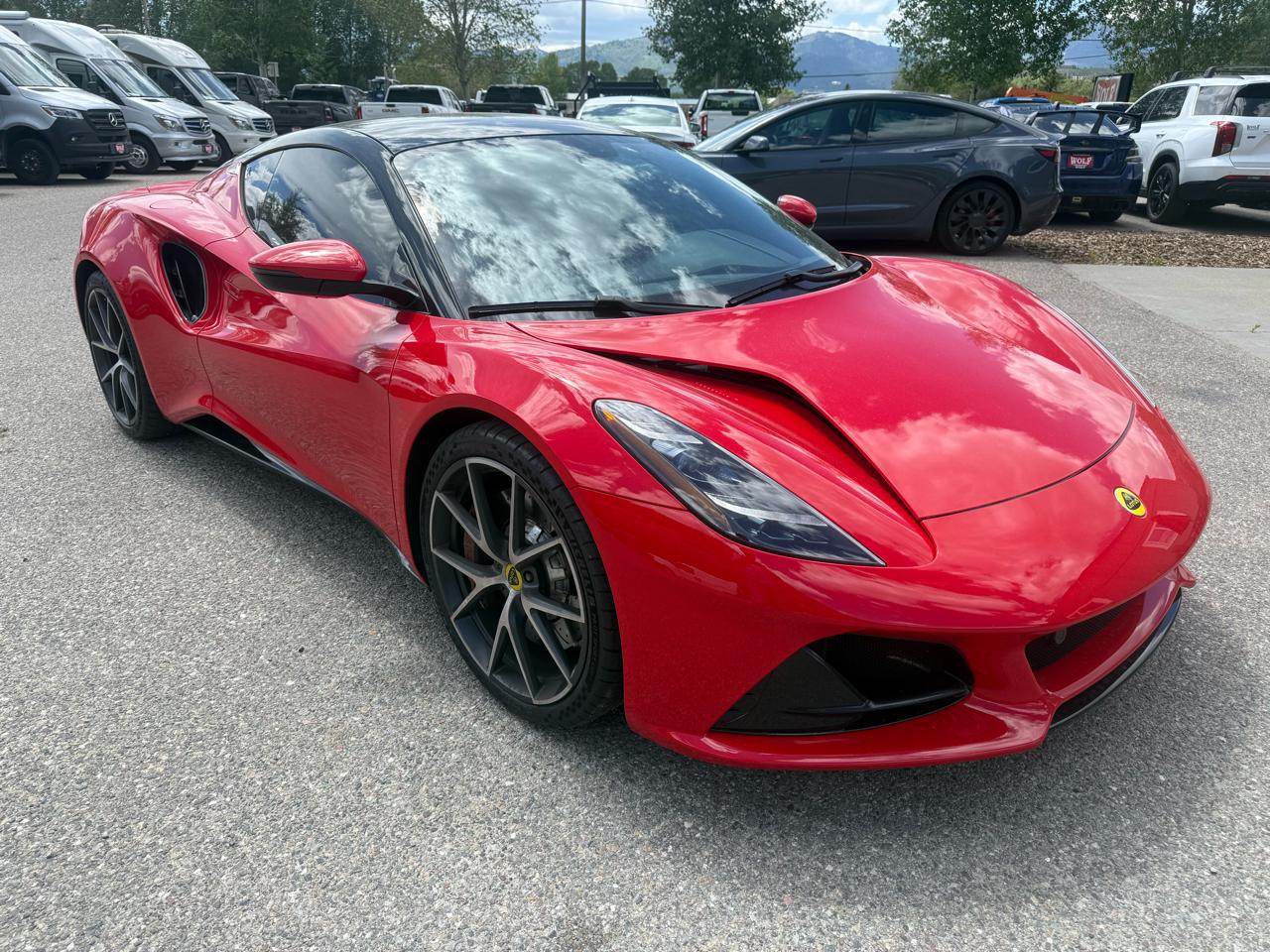 Lotus Emira  2024