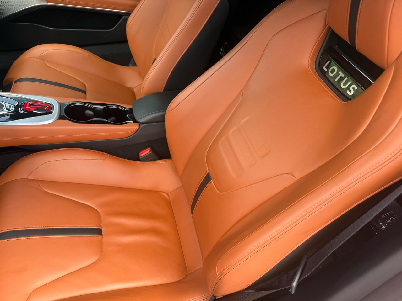 Lotus Emira  2024