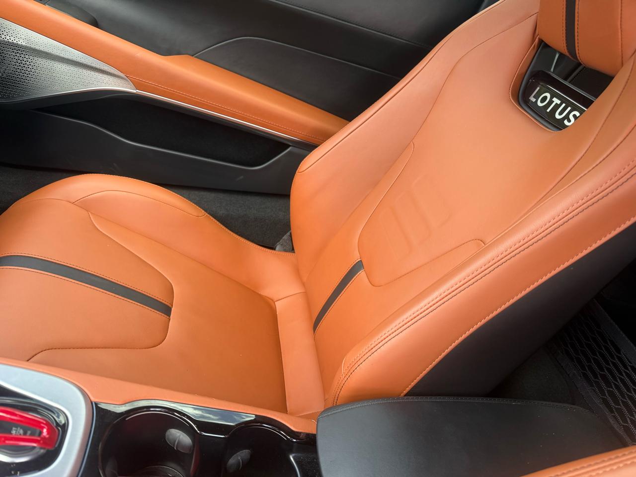 Lotus Emira  2024