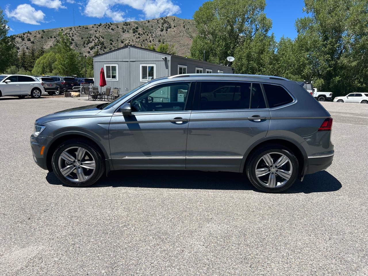 Volkswagen Tiguan  2021