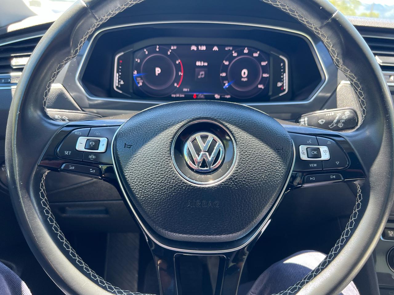 Volkswagen Tiguan  2021