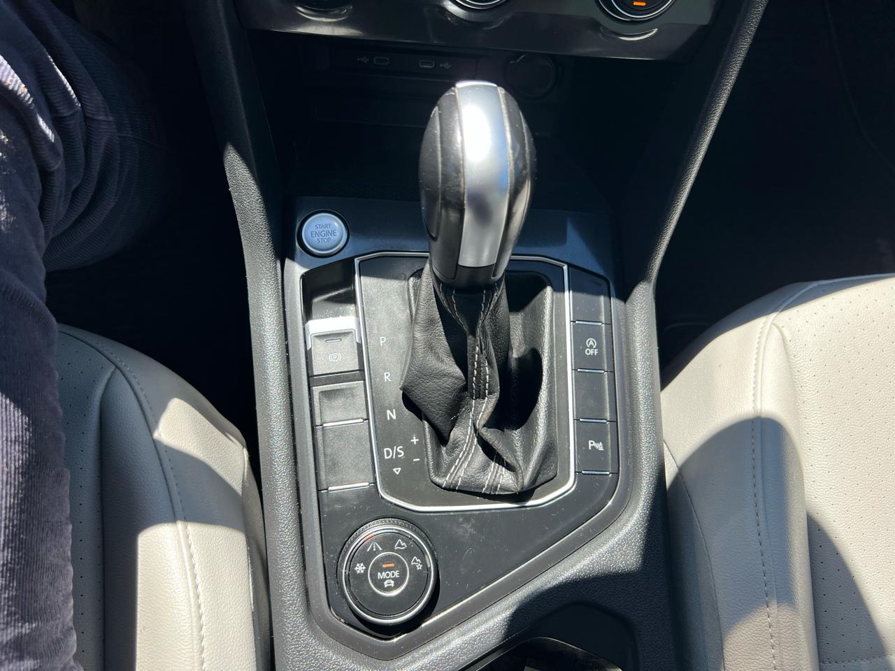 Volkswagen Tiguan  2021
