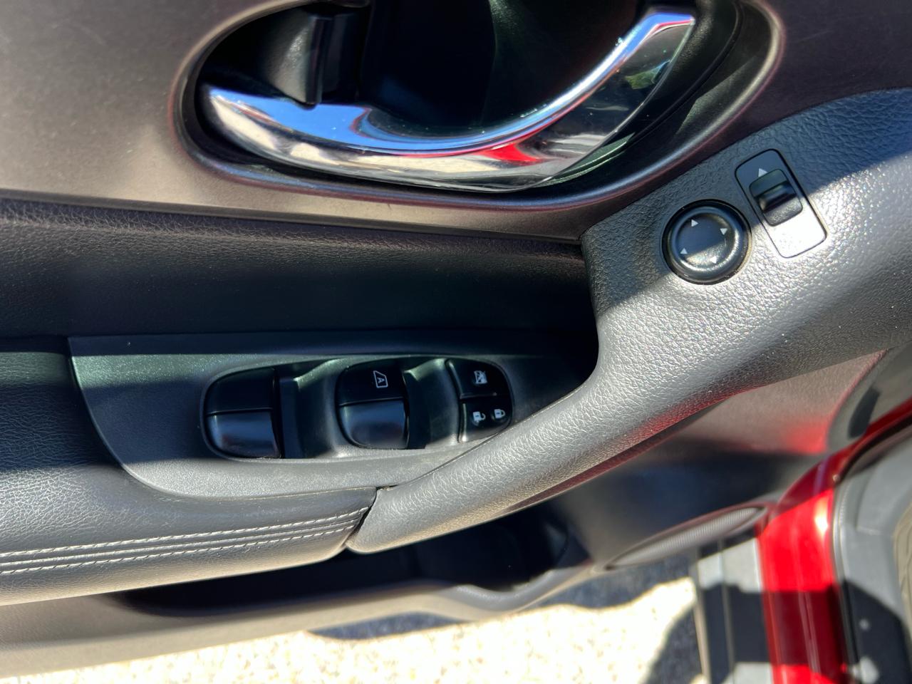Nissan Rogue  2016