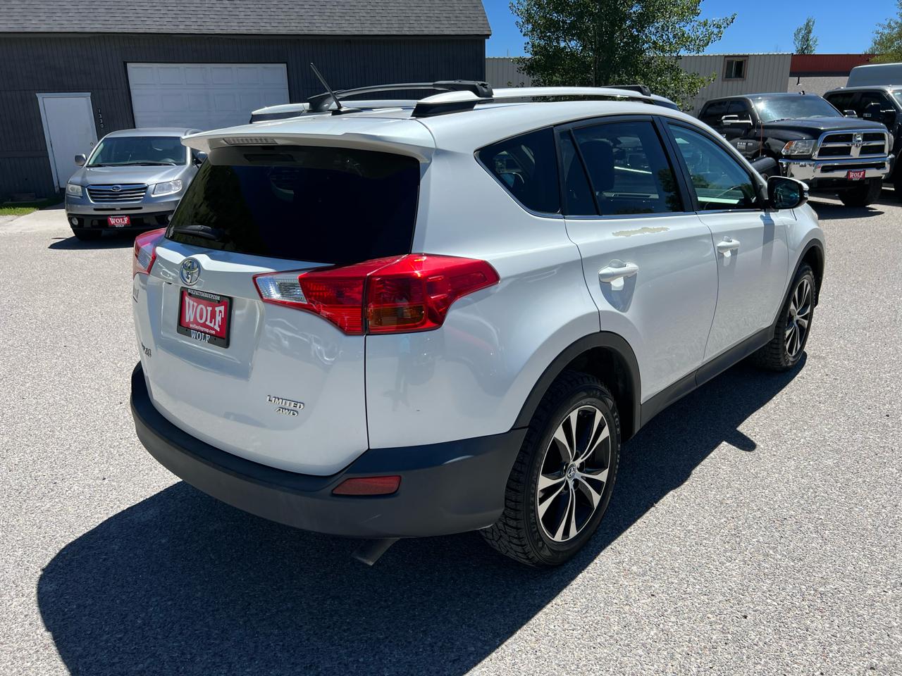 Toyota RAV4  2015