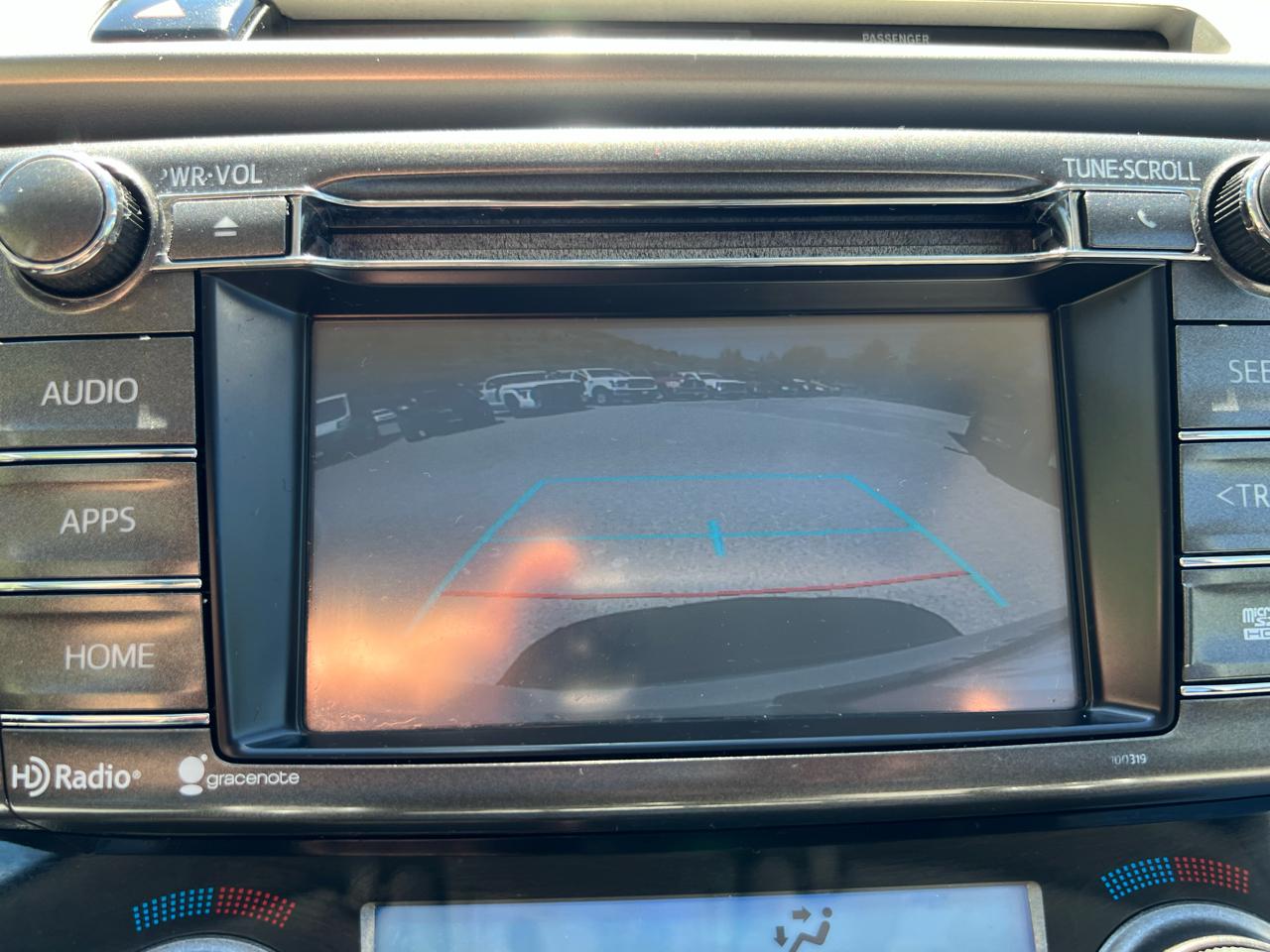 Toyota RAV4  2015