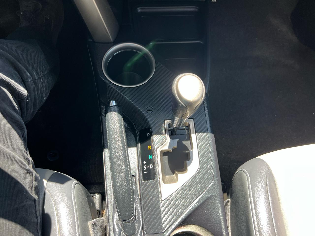Toyota RAV4  2015