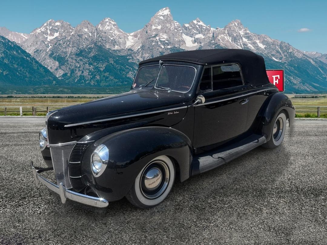 1940 Ford Convertible 