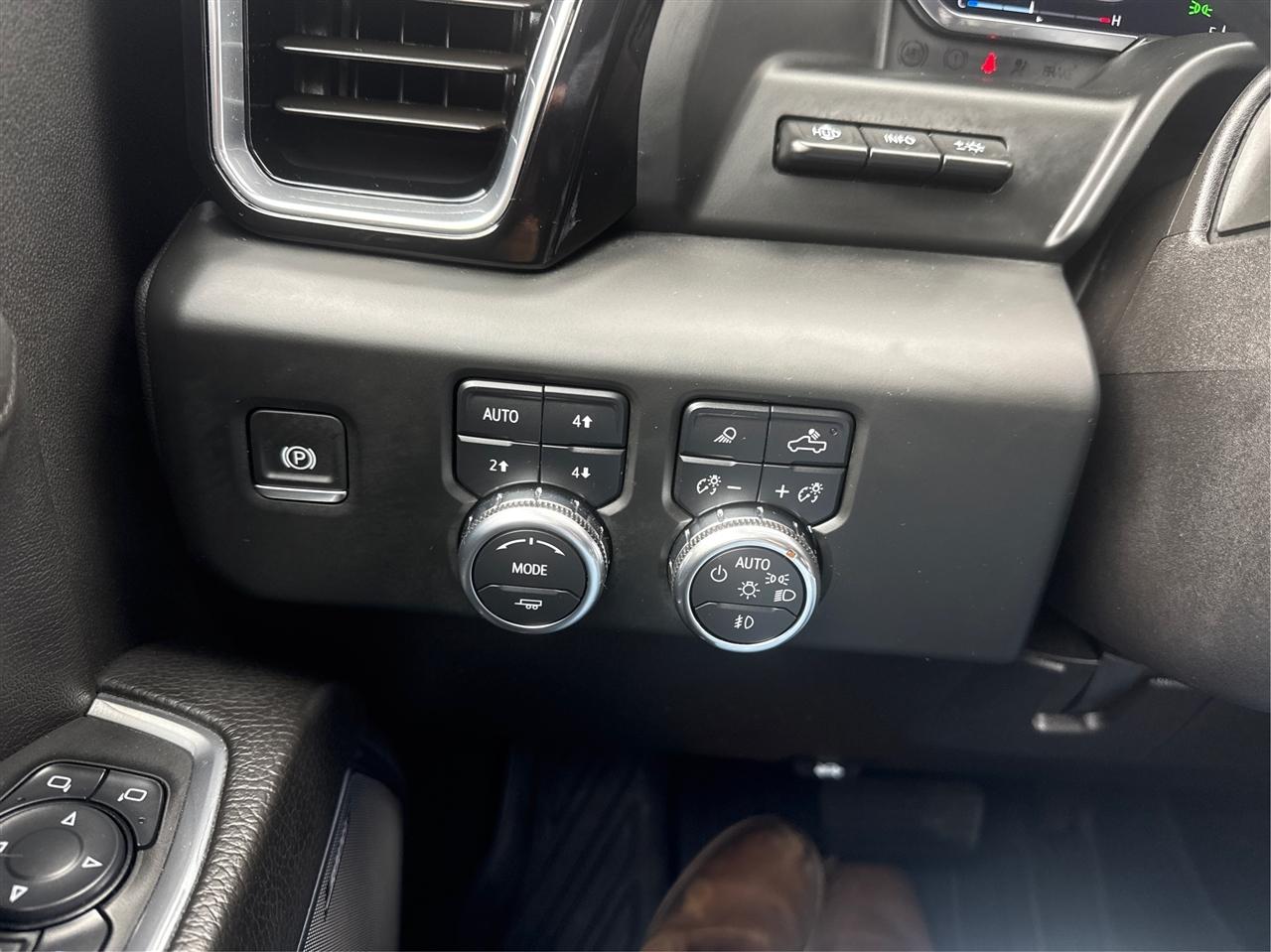 GMC Sierra 2500HD  2024