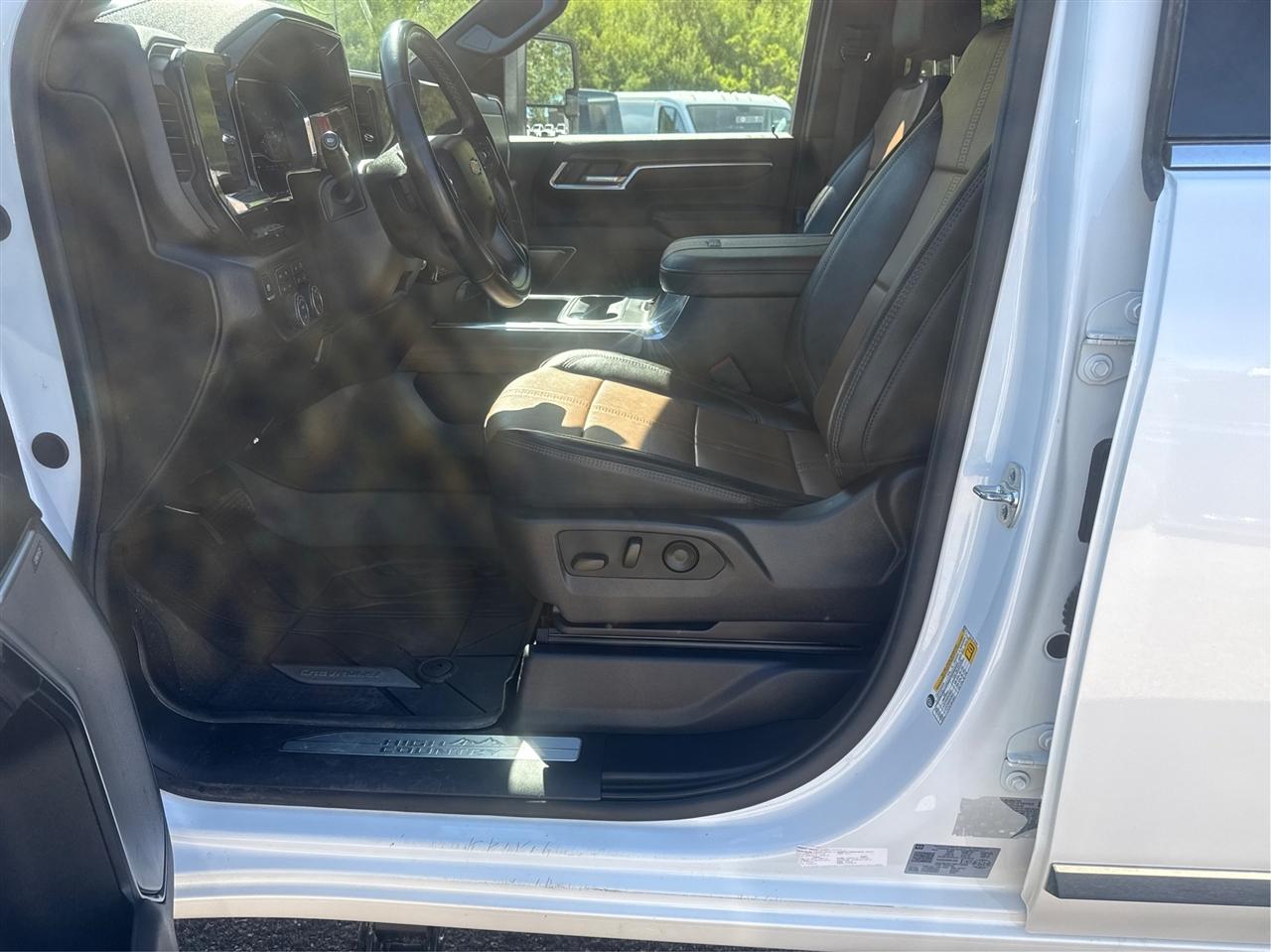 Chevrolet Silverado 3500HD  2025