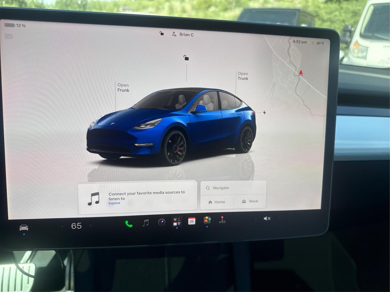 Tesla Model Y  2022