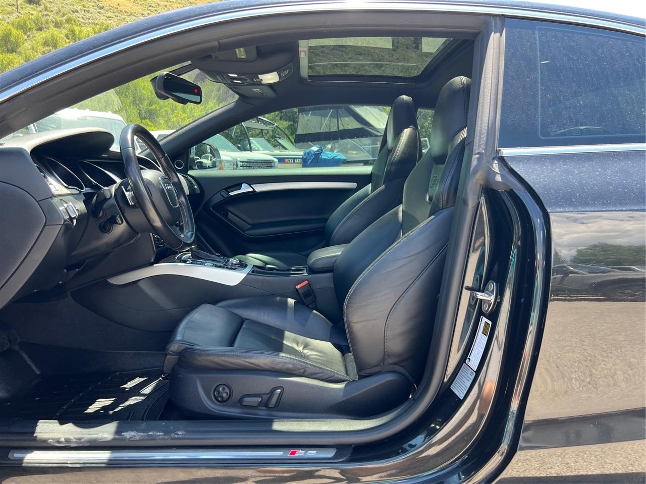 Audi S5  2009