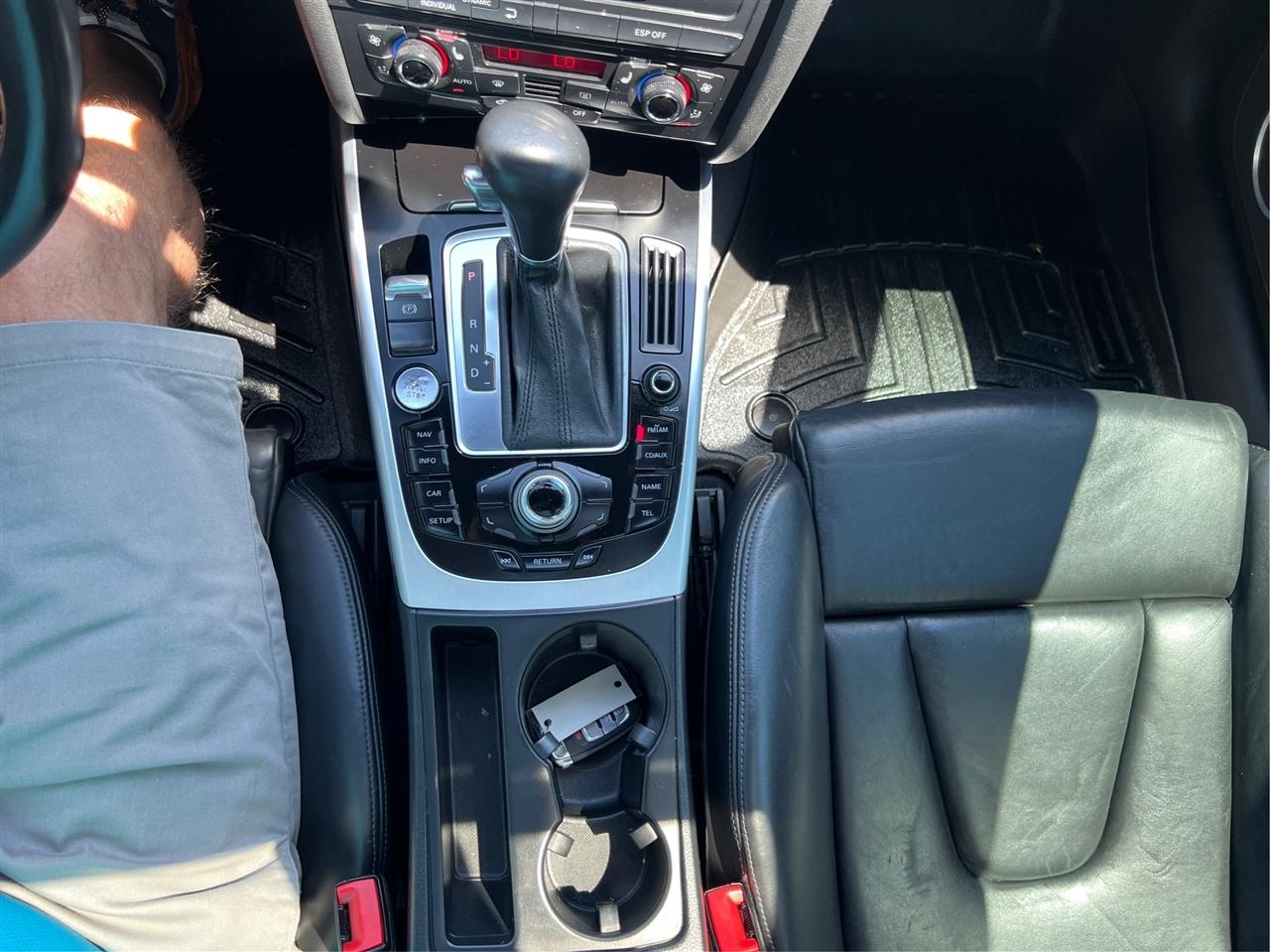 Audi S5  2009