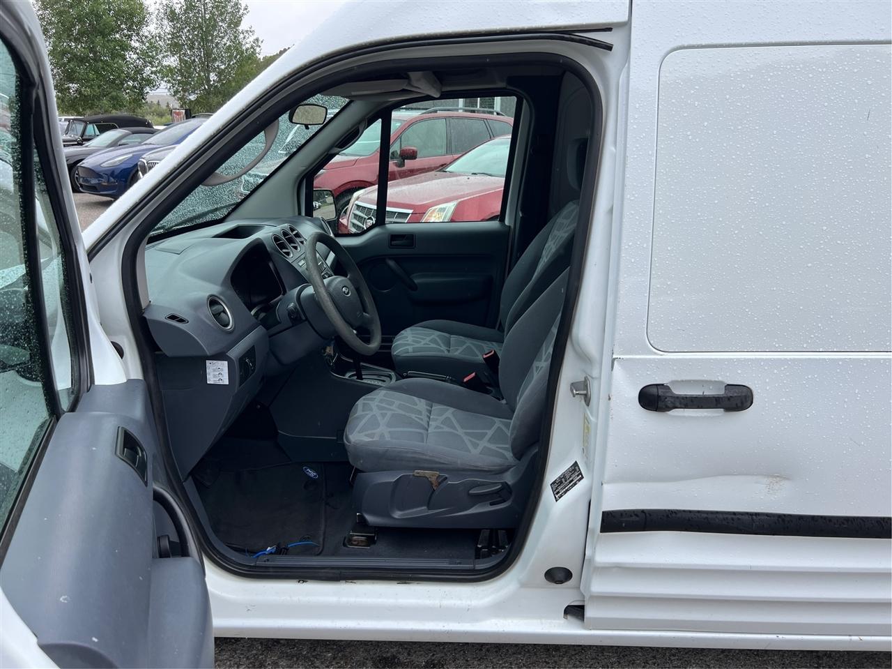 Ford Transit Connect  2012