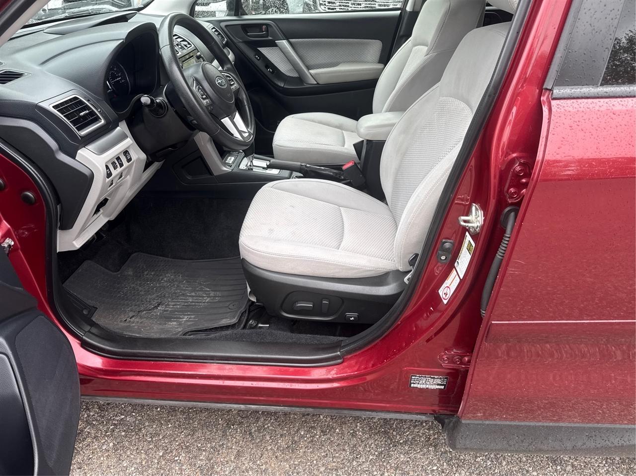 Subaru Forester  2017