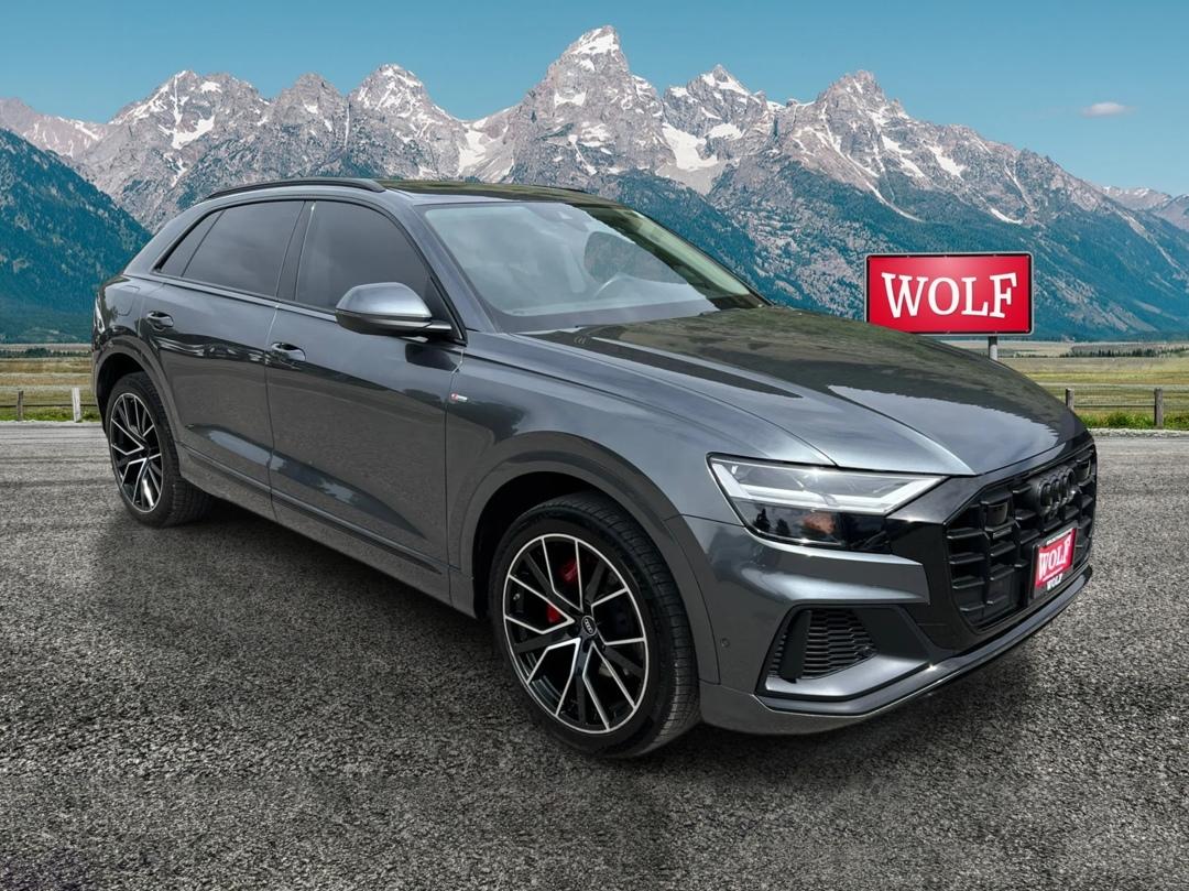 Audi Q8  2022