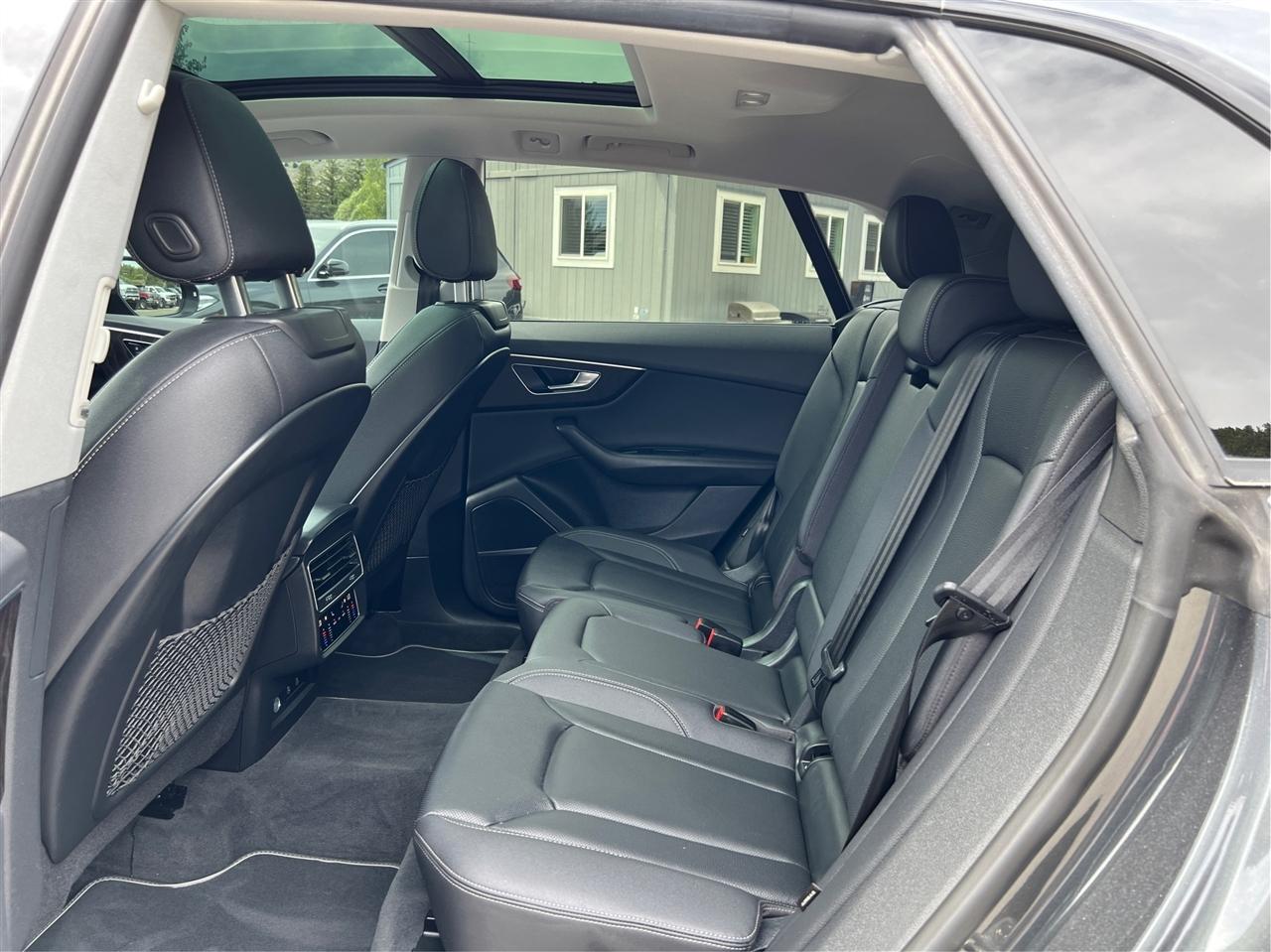 Audi Q8  2022