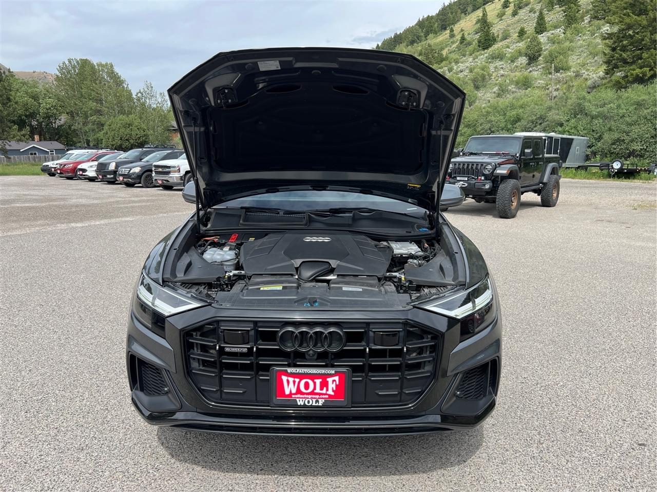 Audi Q8  2022