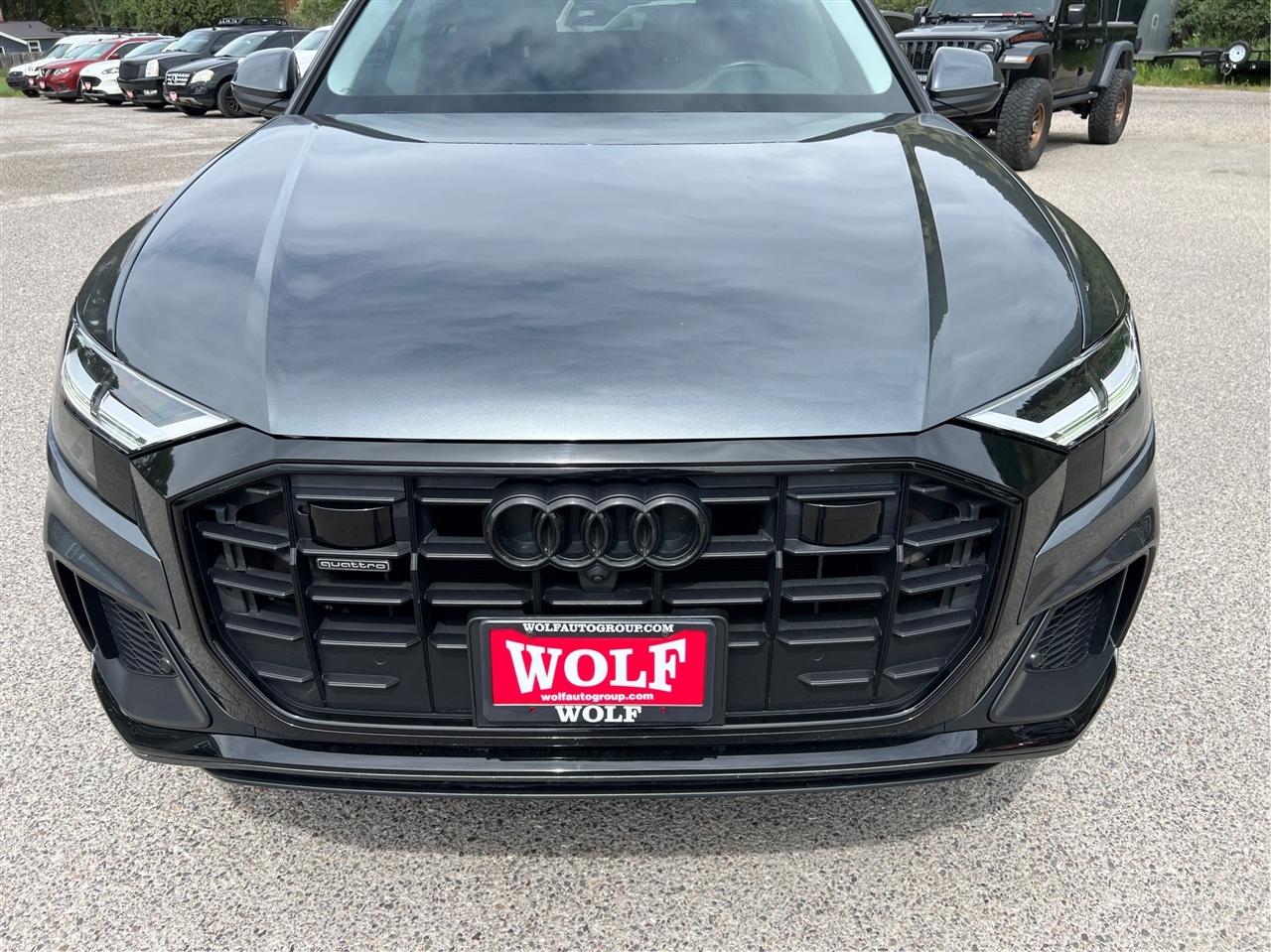 Audi Q8  2022