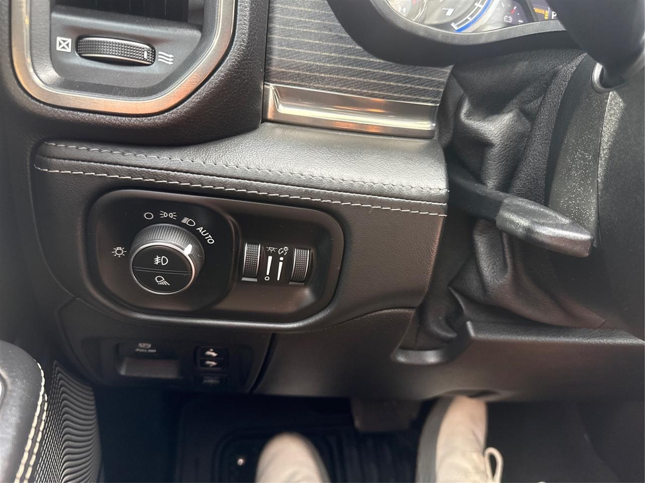 RAM 1500  2019