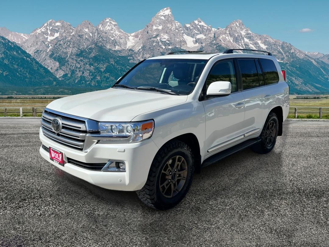 2018 Toyota Land Cruiser 