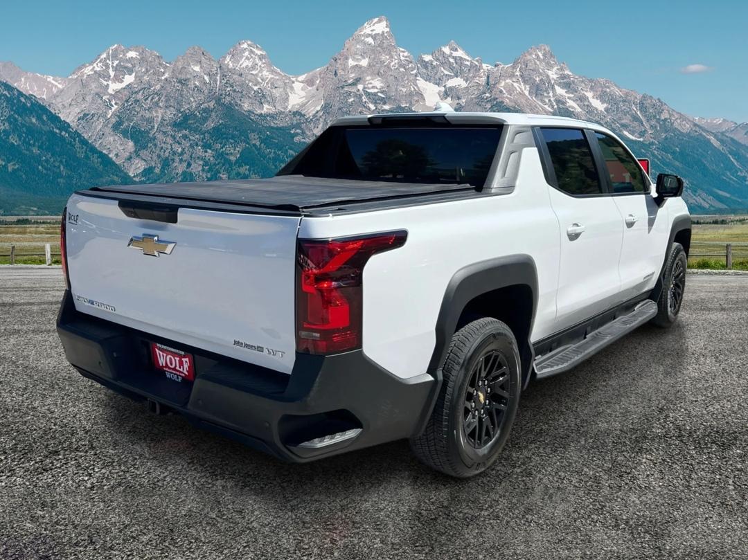 Chevrolet Silverado EV  2024