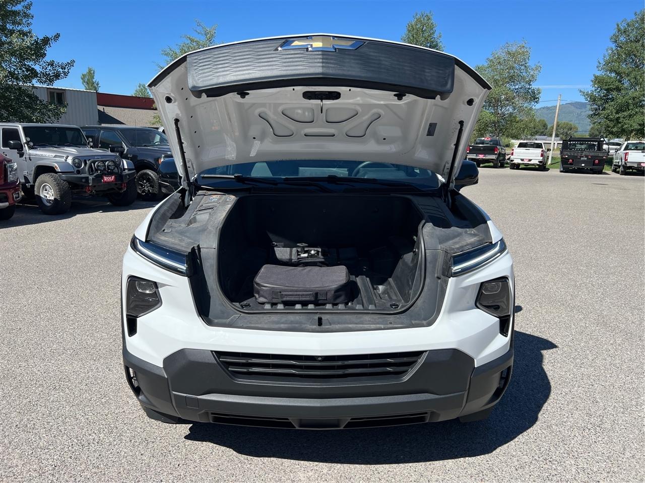 Chevrolet Silverado EV  2024