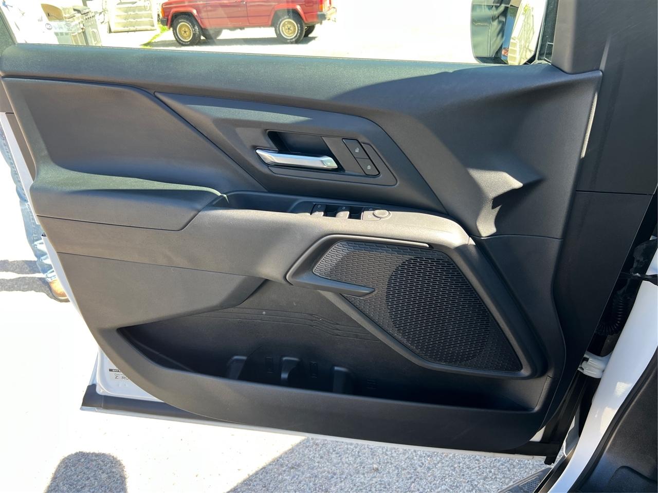 Chevrolet Silverado EV  2024