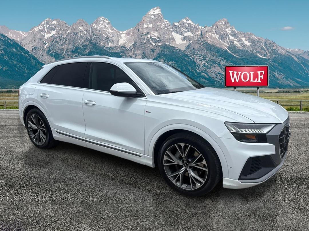 Audi Q8  2023