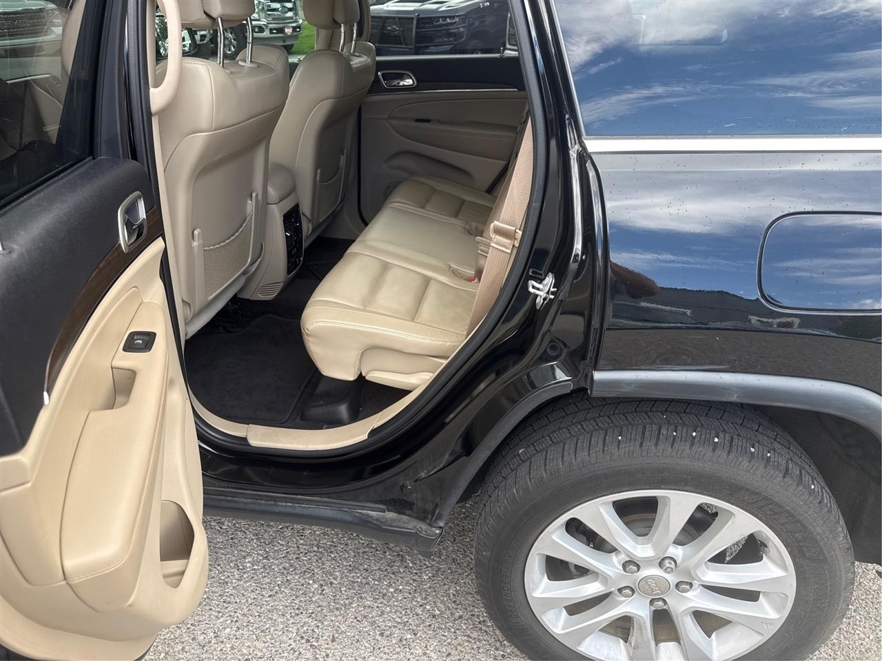 Jeep Grand Cherokee  2017