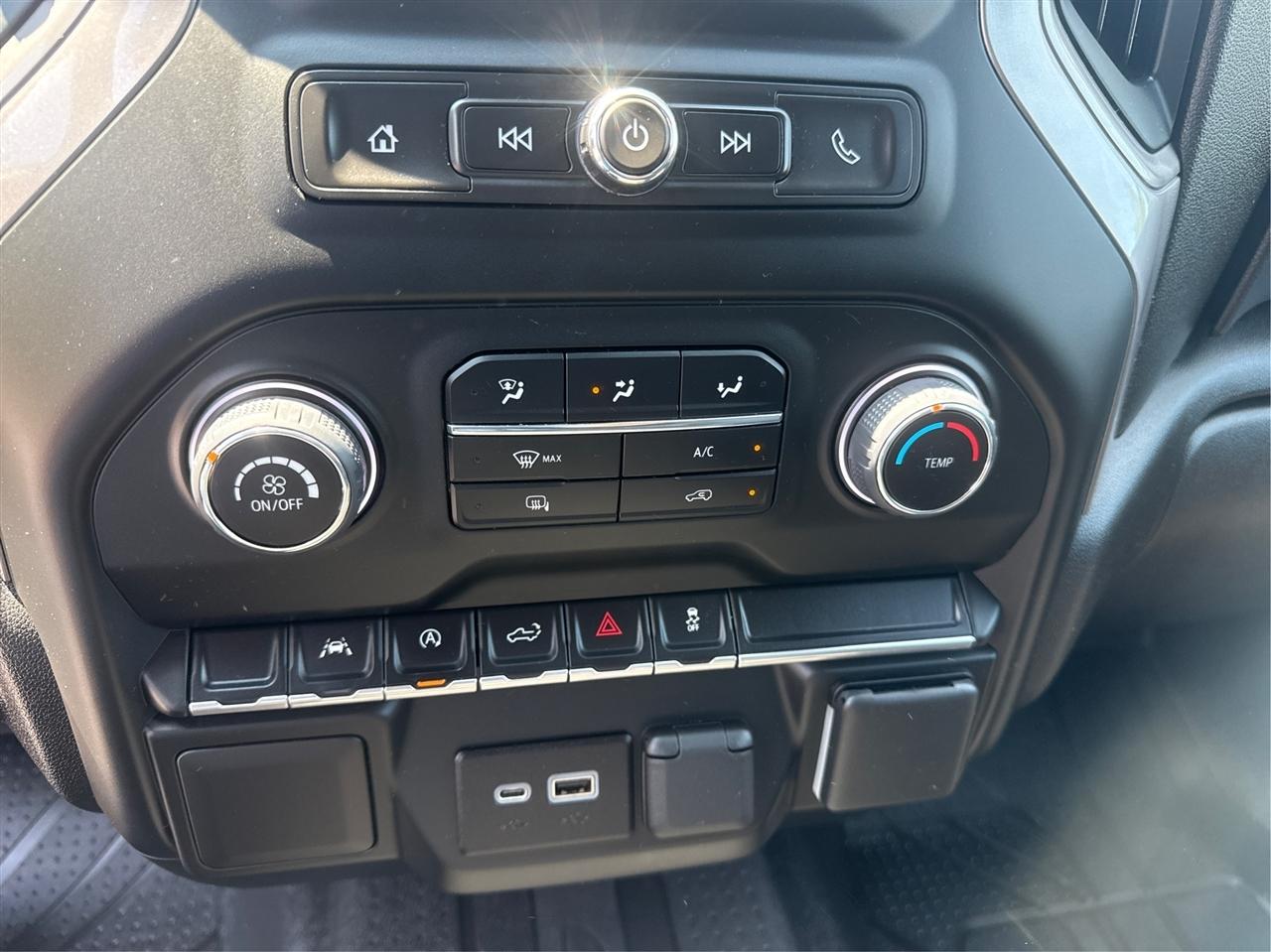 Chevrolet Silverado 1500  2022