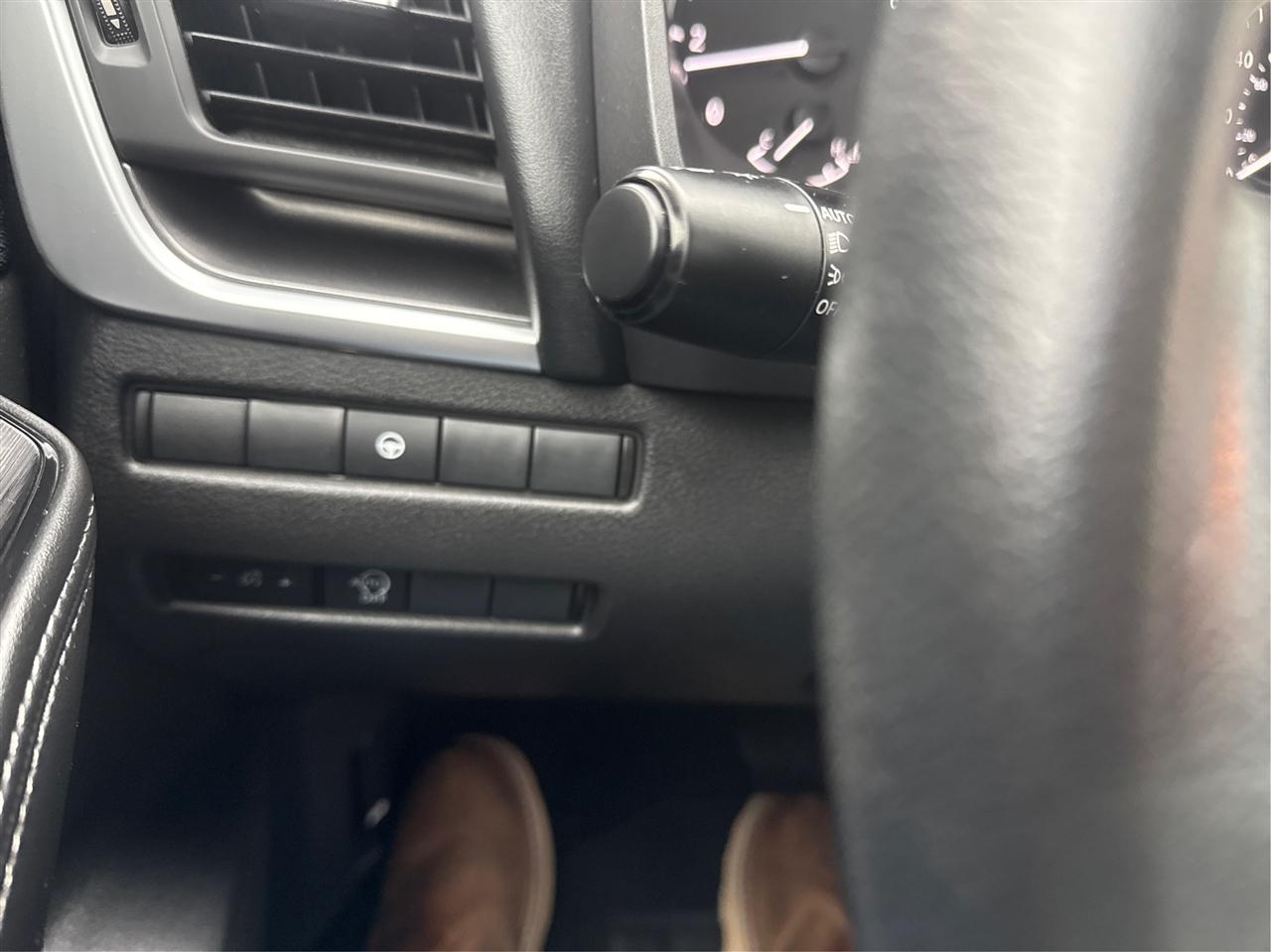 Nissan Rogue  2023